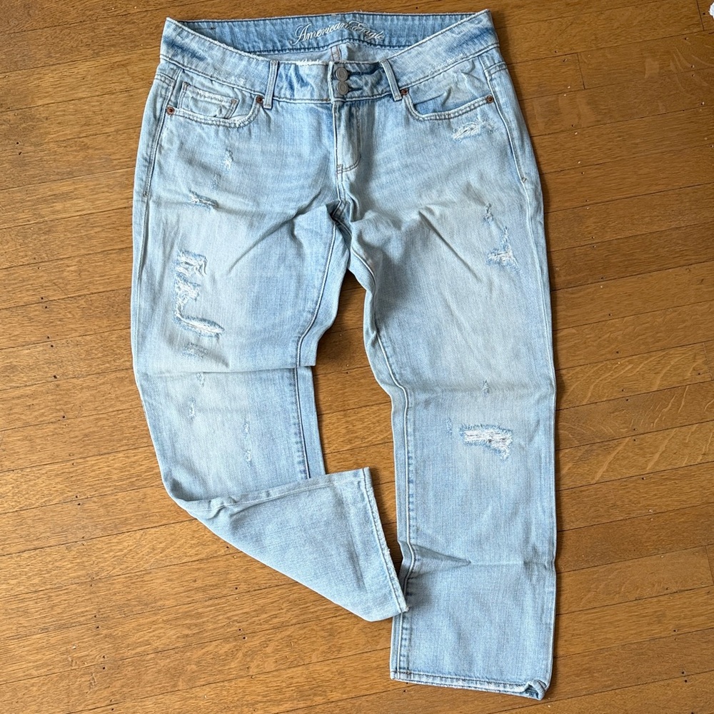 American Eagle AE vintage 2005 Lt Blue Distressed, Cropped Women’s Jeans size 12